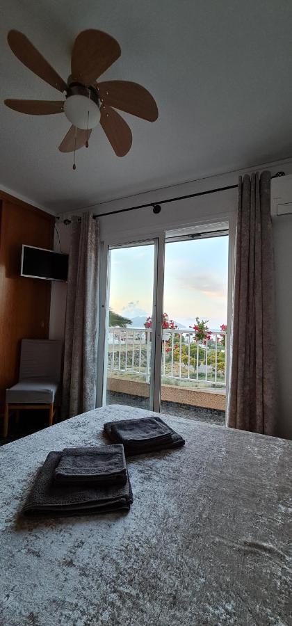 Вілла Sunrise Den, A Pie De Playa, Vista Al Mar Y Piscina Пуерто-де-Масаррон Екстер'єр фото